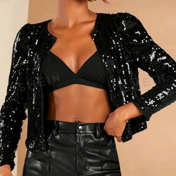 Black Open Front Crop Sequin Jacket - Picture 6 of 10